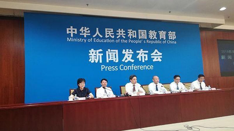 场地租赁价格是选择培训场地时最直观的考量因素。以下是一些需要注意的方面：